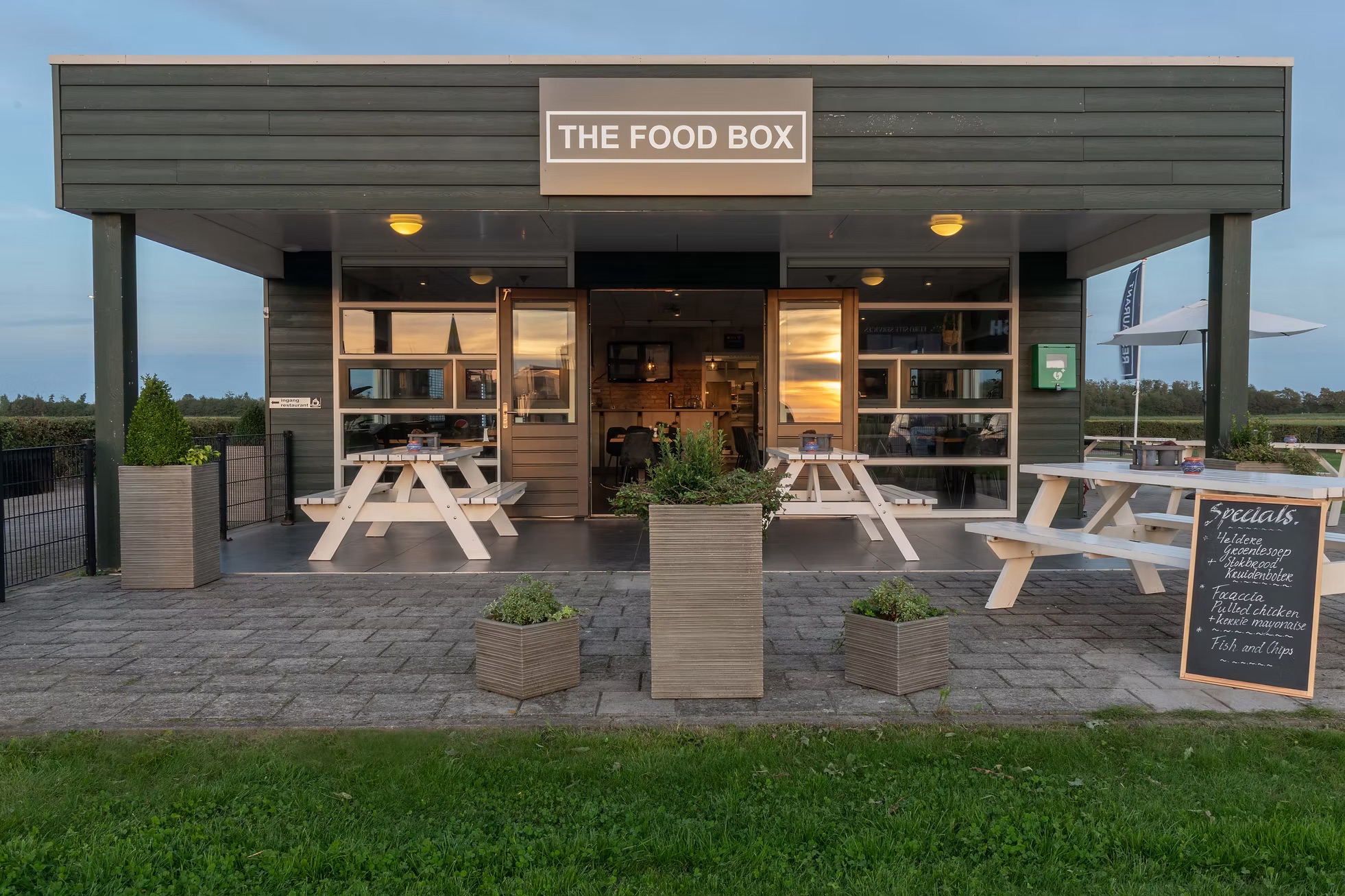 The Food Box restaurant in Middenmeer